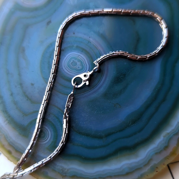 Thick silver Monet cable chain necklace - Picture 2 of 5